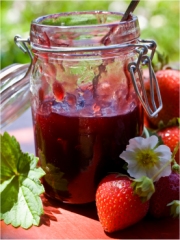 Confiture de fraises
Photo : © Joe Biafore