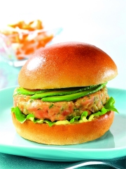 Brioch'Burger au saumon
Photo : © La Fournée Dorée