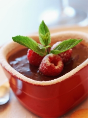 Cœur fondant au chocolat et framboises
Photo : © Getty Images