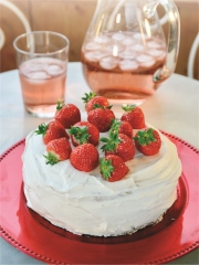 Gâteau Suédois aux Fraises de France
Photo : ©  AOPn Fraises de France