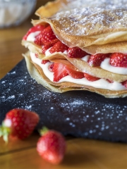 Mille-feuille craquant aux fraises
Photo : ©  AOPn Fraises de France