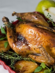 Pintade farcie aux dattes et poires rôties
Photo : © Sébastien Leblanc