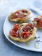 Minis pizzas aux tomates cerise et échalotes confites