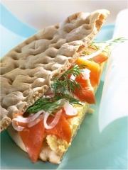 Sandwich de Saumon de Norvège fumé sur Mimosa
Photo : © Norge