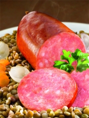 Saucisse de Morteau aux lentilles
Photo : © Agence DARTAGNAN