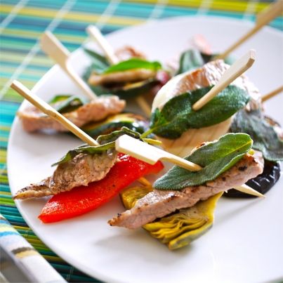 Brochettes façon saltimbocca de veau