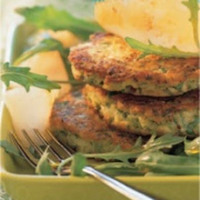 Blinis de pommes de terre à la roquette et flétan fumé