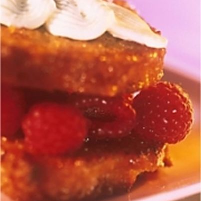 Mille feuille caramélisé à la bière et fruits rouges