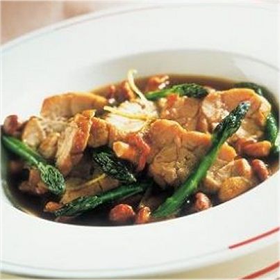 Ris de veau braisé-poché aux asperges et champignons