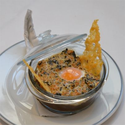 Oeufs cocottes aux petits gris façon bourguignonne