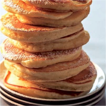 Pancakes banane rhum-raisins