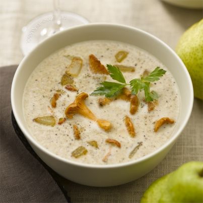 Velouté de girolles à la Poire