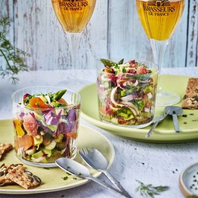Verrine avocat, pamplemousse, poutargue, asperges vertes